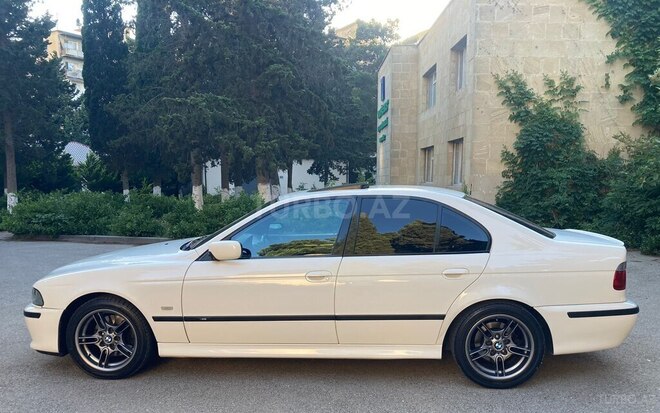 BMW 530-6
