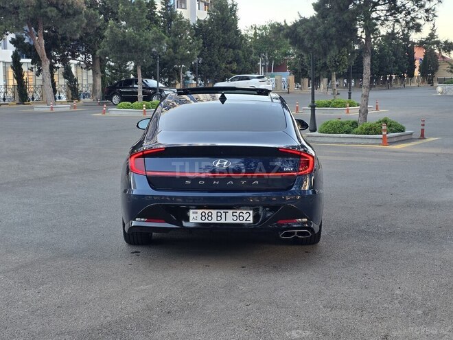 Hyundai Sonata-5