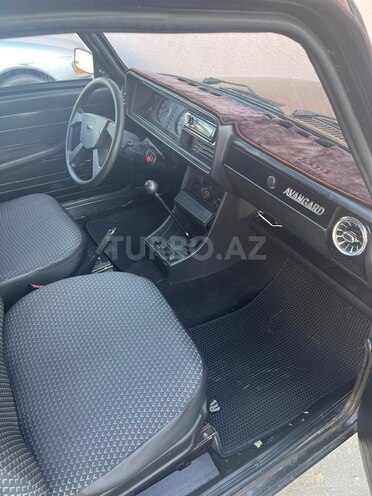LADA (VAZ) 2107-9