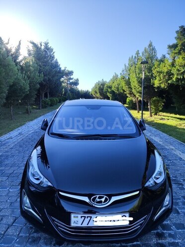 Hyundai Avante-3