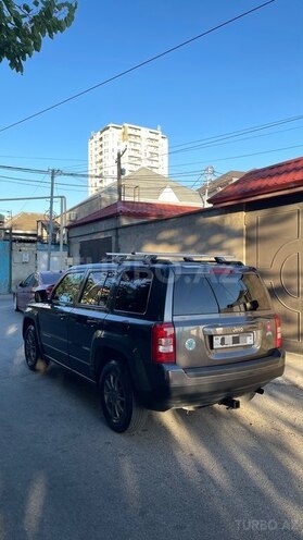 Jeep Patriot-13