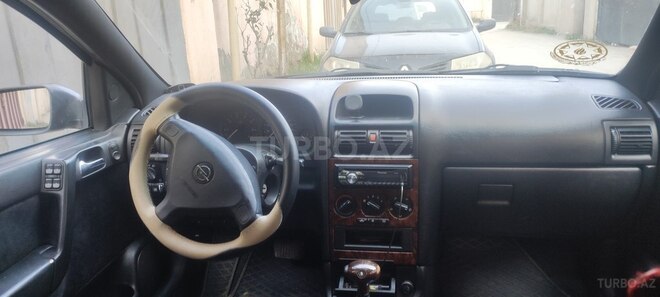 Opel Astra-3