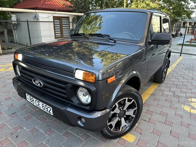 LADA (VAZ) Niva-2