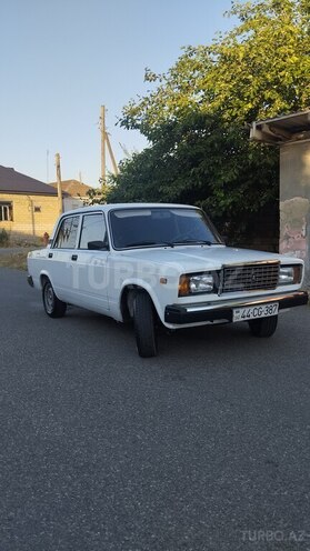 LADA (VAZ) 2107-1