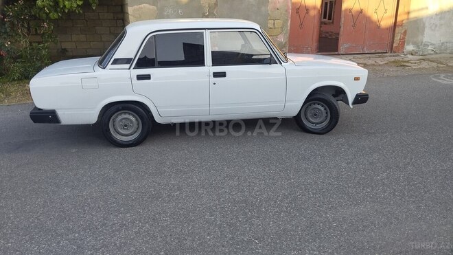 LADA (VAZ) 2107-6