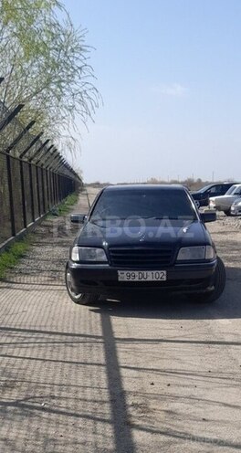 Mercedes C 220-1