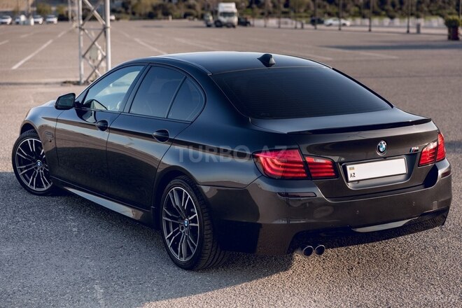 BMW 528-19