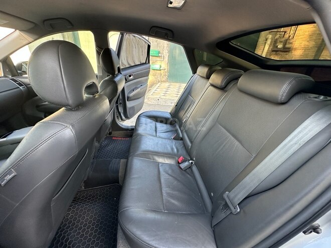 Toyota Prius-17