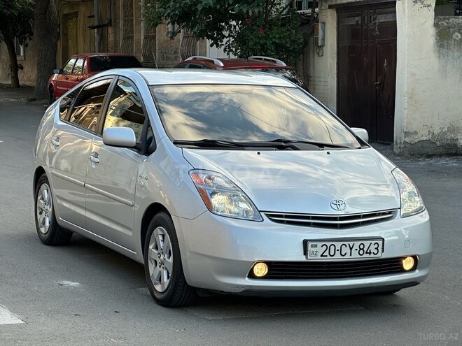 Toyota Prius-1