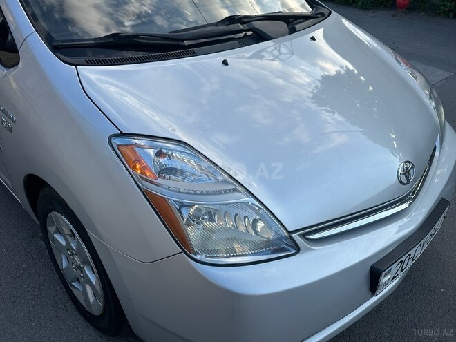 Toyota Prius-21