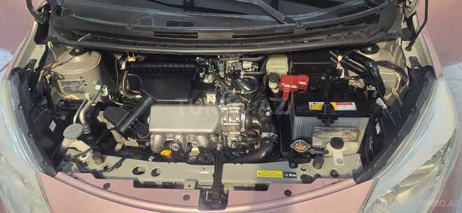 Nissan Note-5