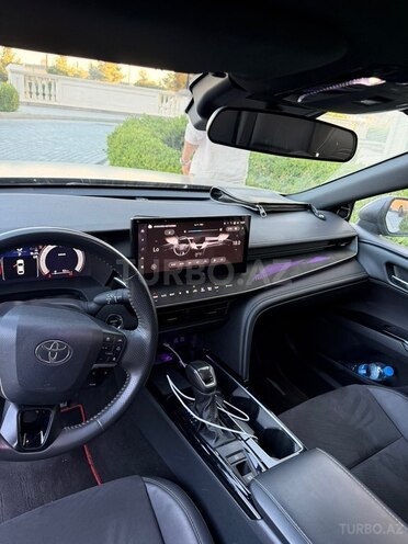 Toyota Camry-4