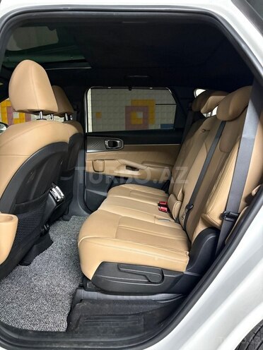Kia Sorento-18