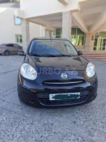 Nissan March-1
