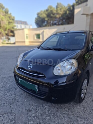 Nissan March-3