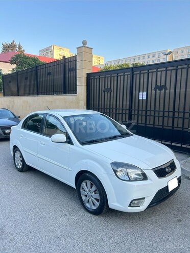 Kia Rio-9