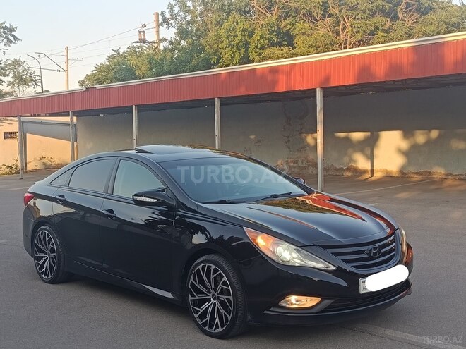 Hyundai Sonata-4