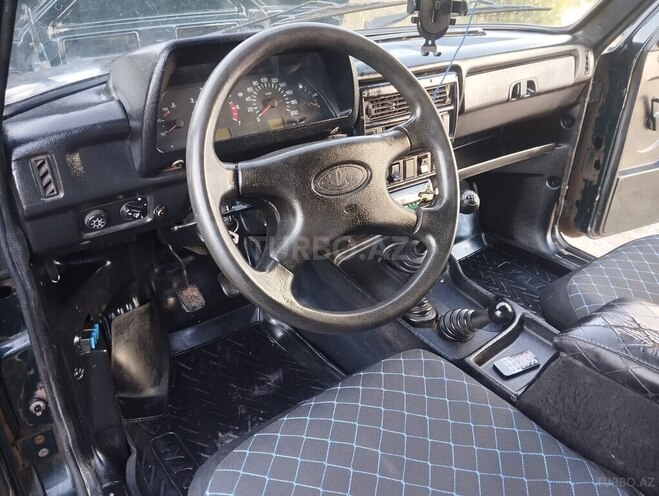 LADA (VAZ) Niva-14