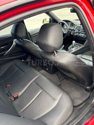 BMW 330-17