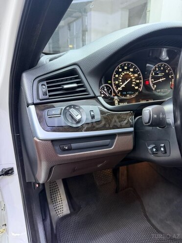 BMW 528-4