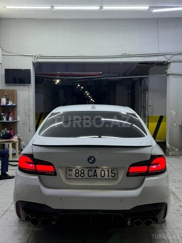 BMW 528-7