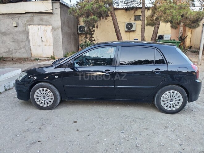 Toyota Corolla-4