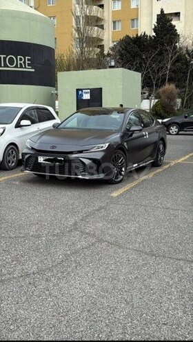 Toyota Camry-1