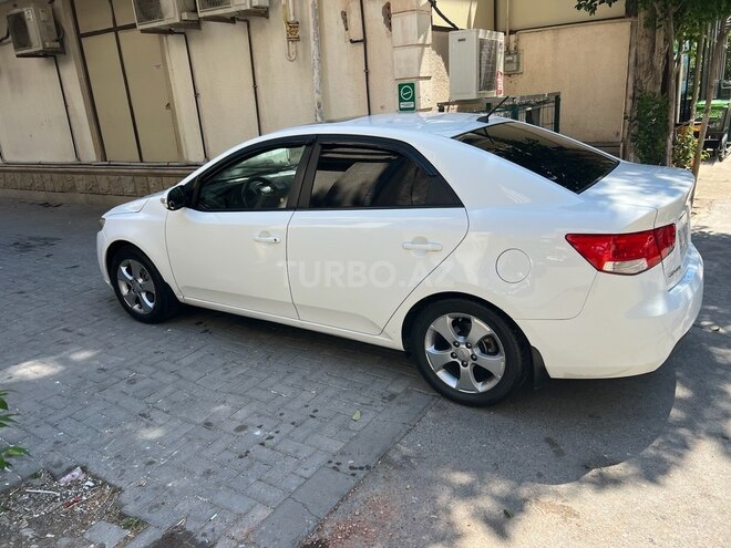 Kia Cerato-6
