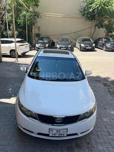 Kia Cerato-10