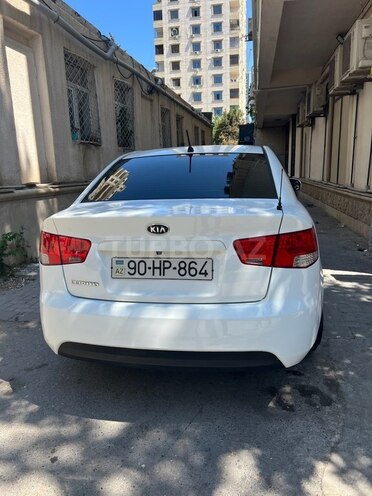 Kia Cerato-7