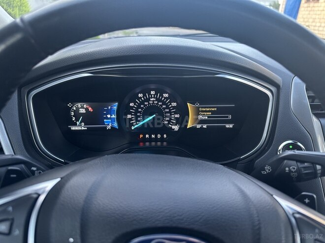 Ford Fusion (North America)-8
