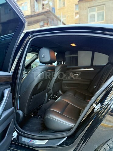BMW 528-8