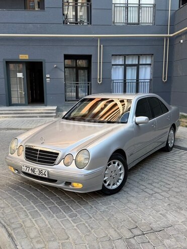 Mercedes E 200-6