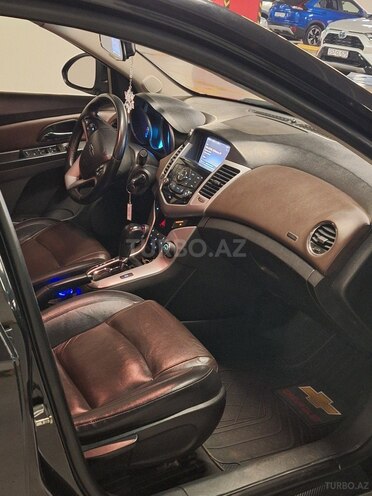 Chevrolet Cruze-7