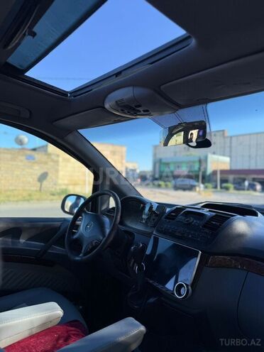 Mercedes Vito 115 CDI-15