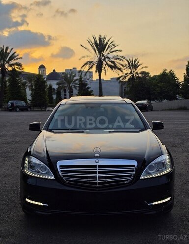 Mercedes S 500-3