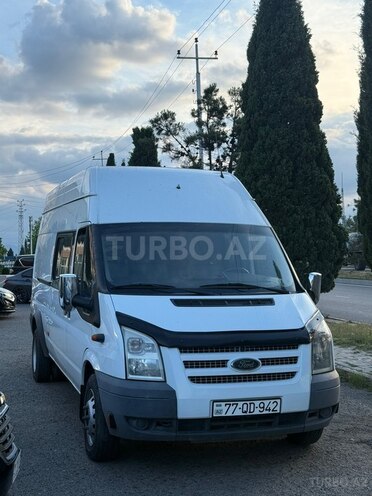 Ford Transit-1