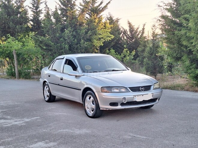 Opel Vectra-2