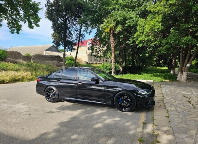 BMW 530-4