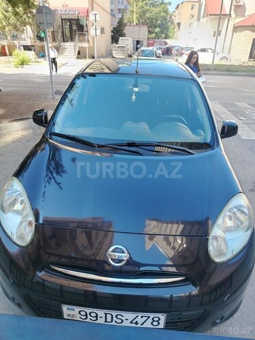 Nissan March-1
