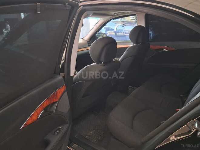Mercedes E 200-9