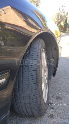 Mercedes E 320-3