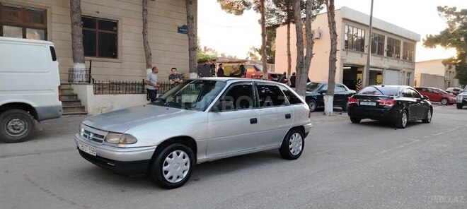Opel Astra-6