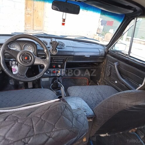 LADA (VAZ) 2106-7