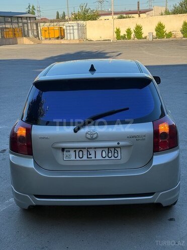 Toyota Corolla-8