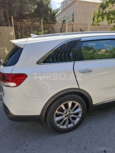 Kia Sorento-5