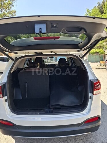 Kia Sorento-9