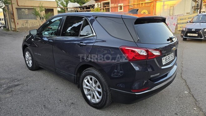 Chevrolet Equinox-5
