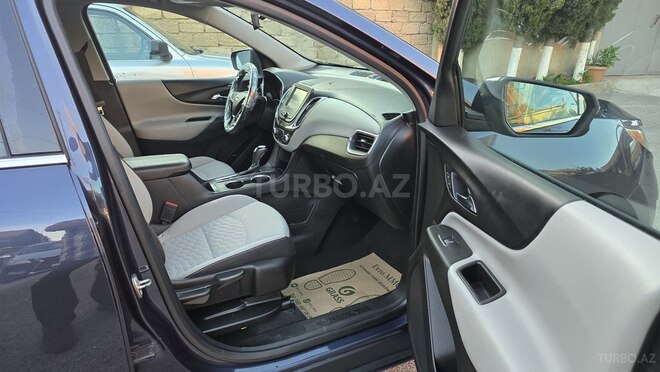 Chevrolet Equinox-15