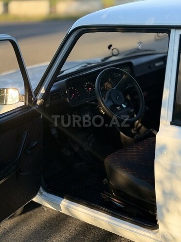 LADA (VAZ) 2107-3